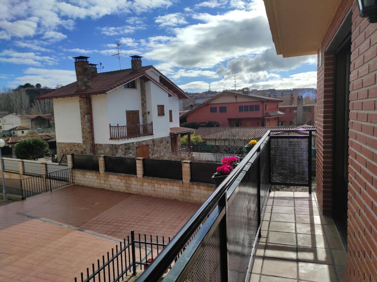 Vila En El Corazon Del Barrio De La Estacion Haro Exteriér fotografie