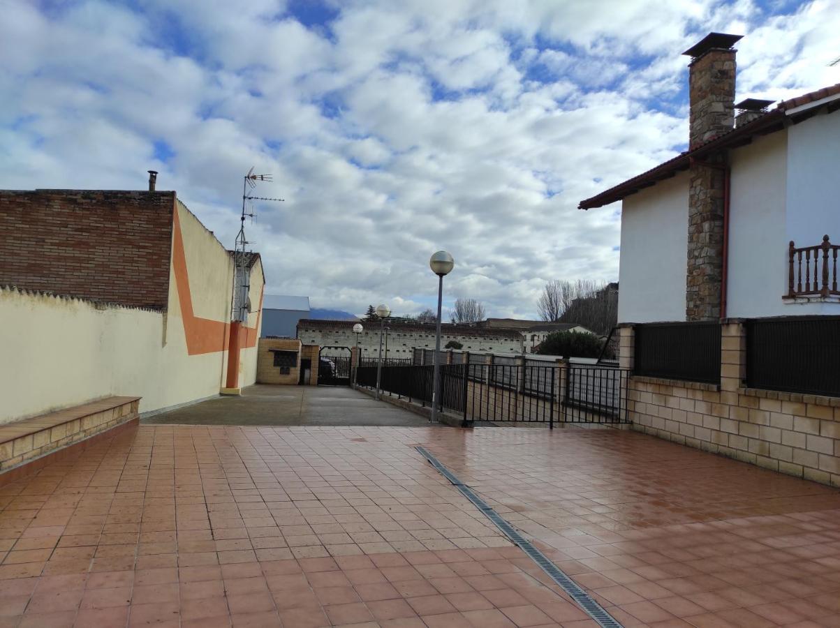 Vila En El Corazon Del Barrio De La Estacion Haro Exteriér fotografie